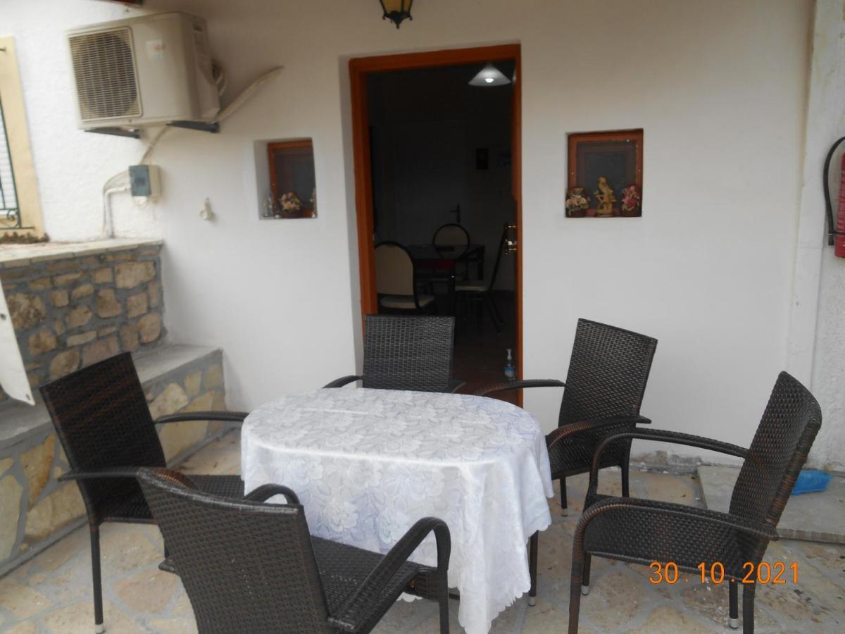 Melios Rooms Πεταλίδι Εξωτερικό φωτογραφία