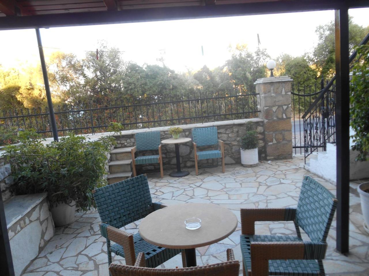 Melios Rooms Πεταλίδι Εξωτερικό φωτογραφία